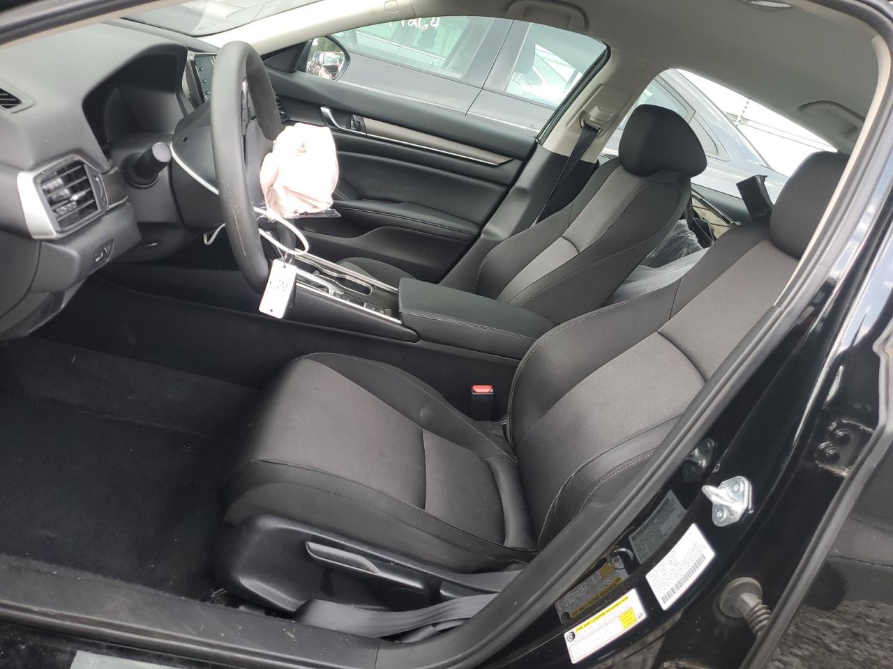 2022 Honda Accord Lx VIN: 1HGCV1F10NA040862 Lot: 60396025