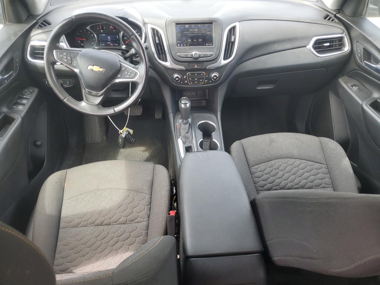 2020 Chevrolet Equinox Lt VIN: 3GNAXUEV8LS561157 Lot: 65045535