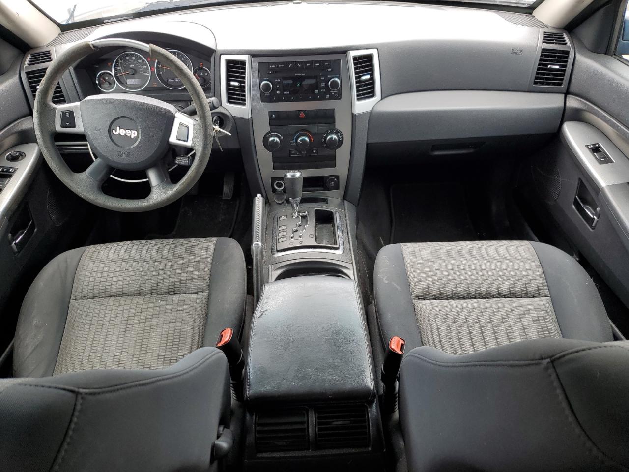 2010 Jeep Grand Cherokee Laredo VIN: 1J4PR4GK8AC154856 Lot: 65044515