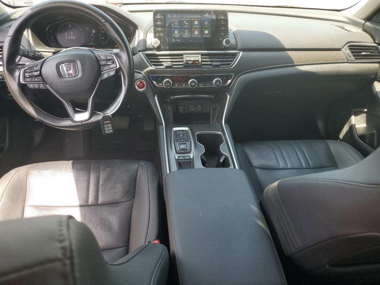 2022 Honda Accord Touring VIN: 1HGCV2F94NA012400 Lot: 66264395