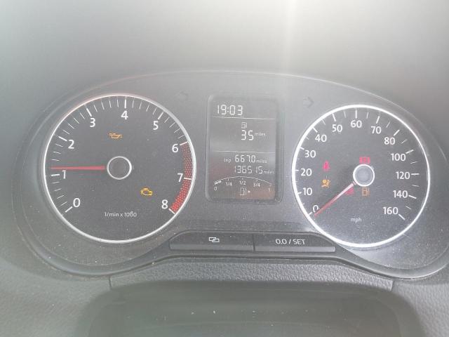 2011 VOLKSWAGEN POLO MATCH