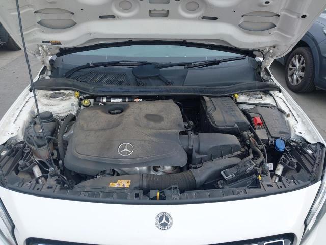 2019 MERCEDES-BENZ GLA 180 URBAN EDITION AUT 