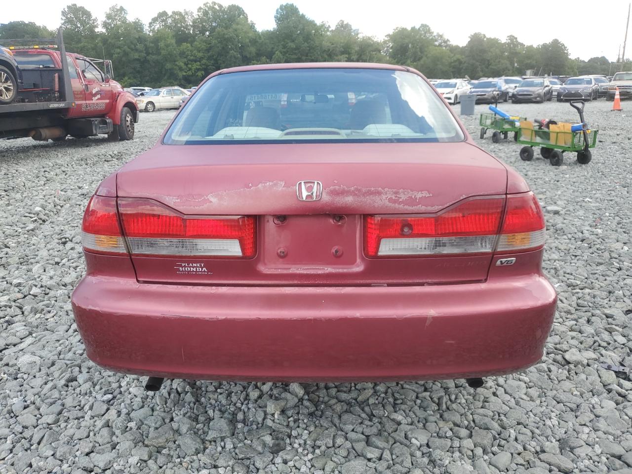 2001 Honda Accord Lx VIN: 1HGCG16411A056177 Lot: 64168415