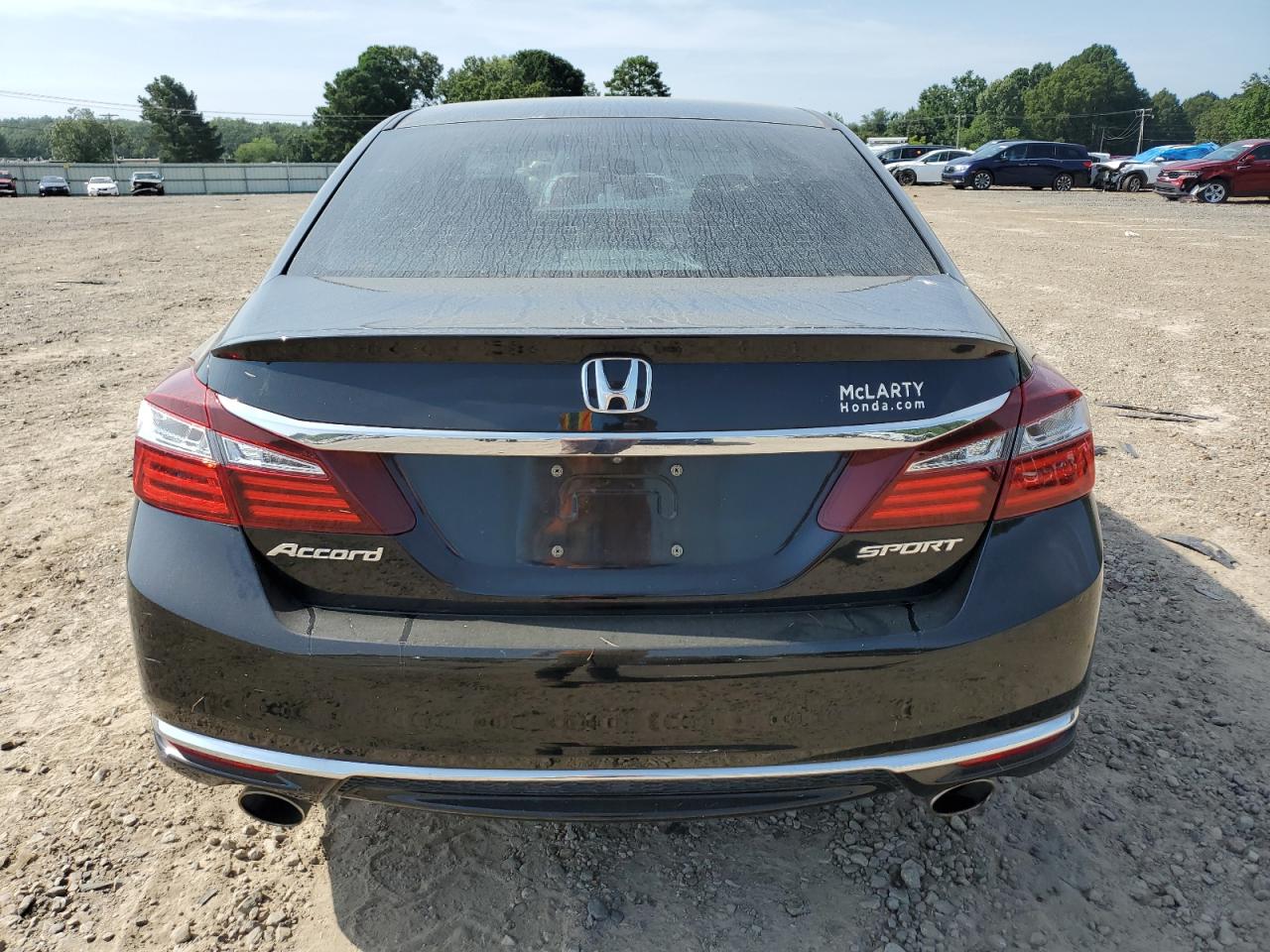 2017 Honda Accord Sport VIN: 1HGCR2F58HA118175 Lot: 64767005