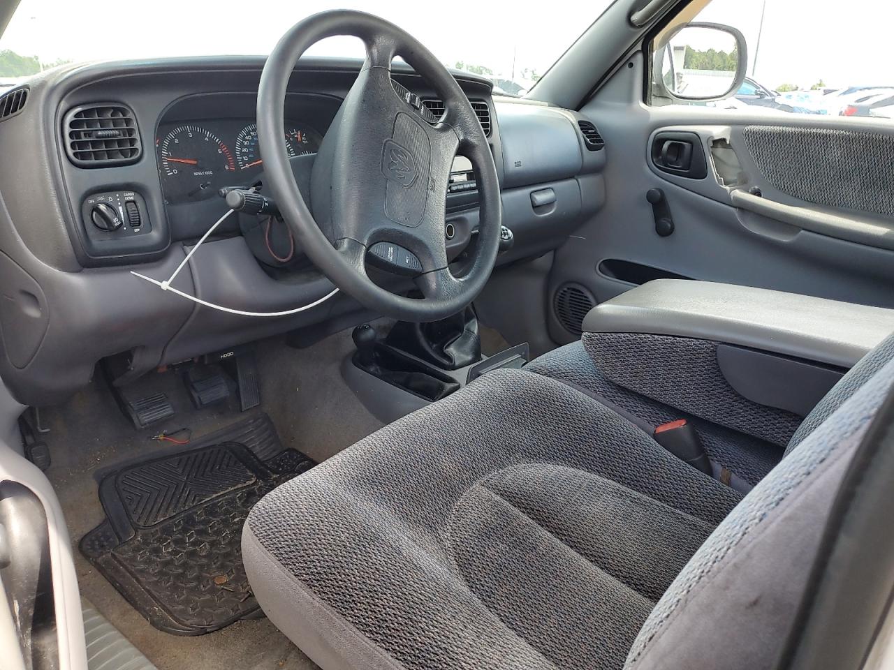 1999 Dodge Dakota VIN: 1B7GG26Y5XS249573 Lot: 63640905