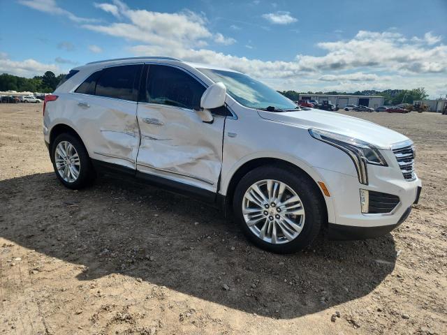  CADILLAC XT5 2019 Biały