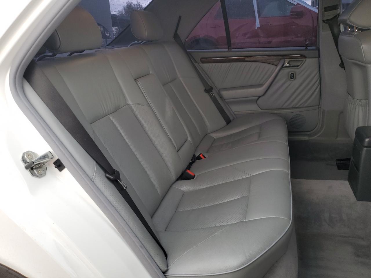 1997 Mercedes-Benz C 230 VIN: WDBHA23E4VF501124 Lot: 62927705