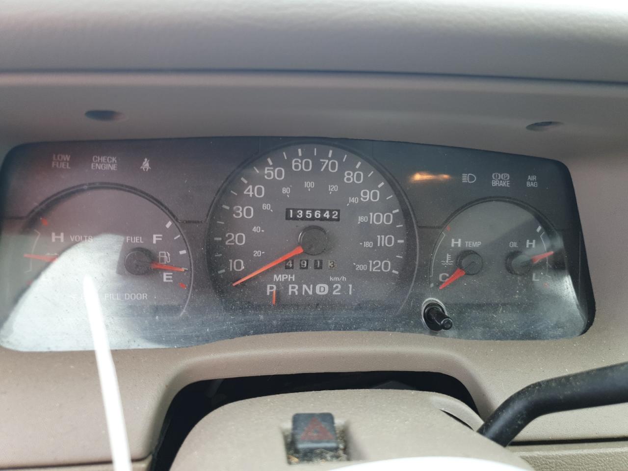 2004 Mercury Grand Marquis Ls VIN: 2MEFM75W54X696302 Lot: 65402805