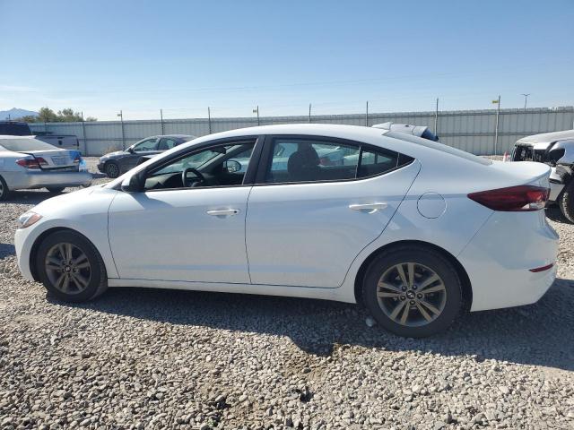  HYUNDAI ELANTRA 2018 Biały
