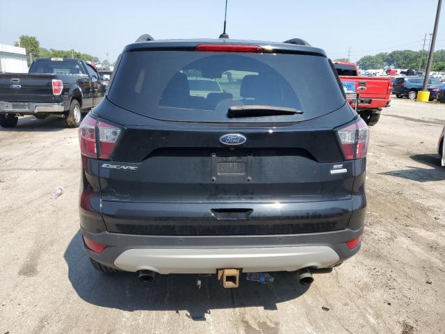 FORD ESCAPE 2017 Czarny