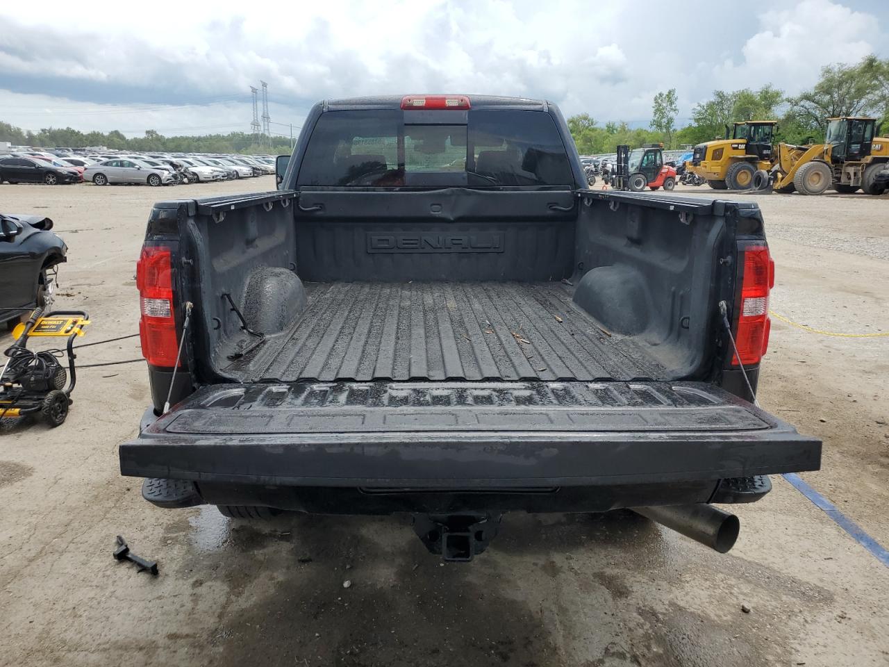 2015 GMC Sierra K3500 Denali VIN: 1GT424E86FF572729 Lot: 64853195