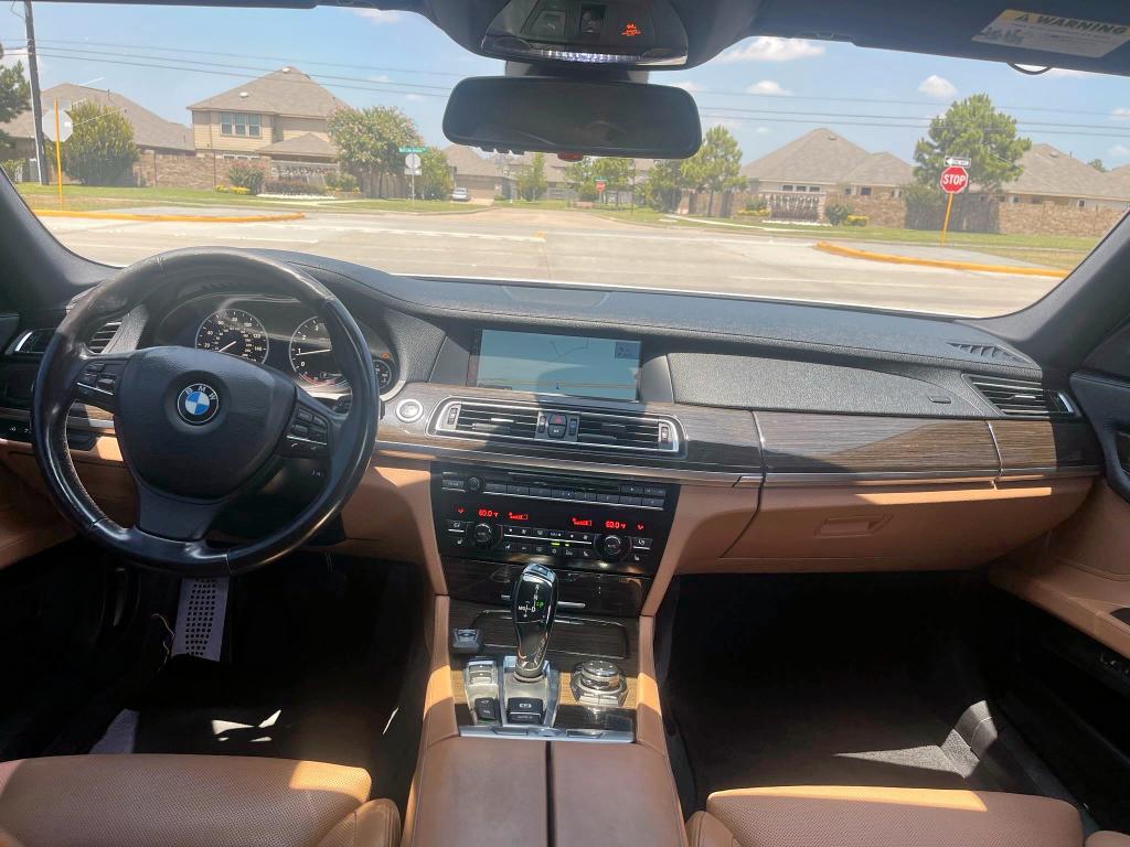 2010 BMW 750 LI  
