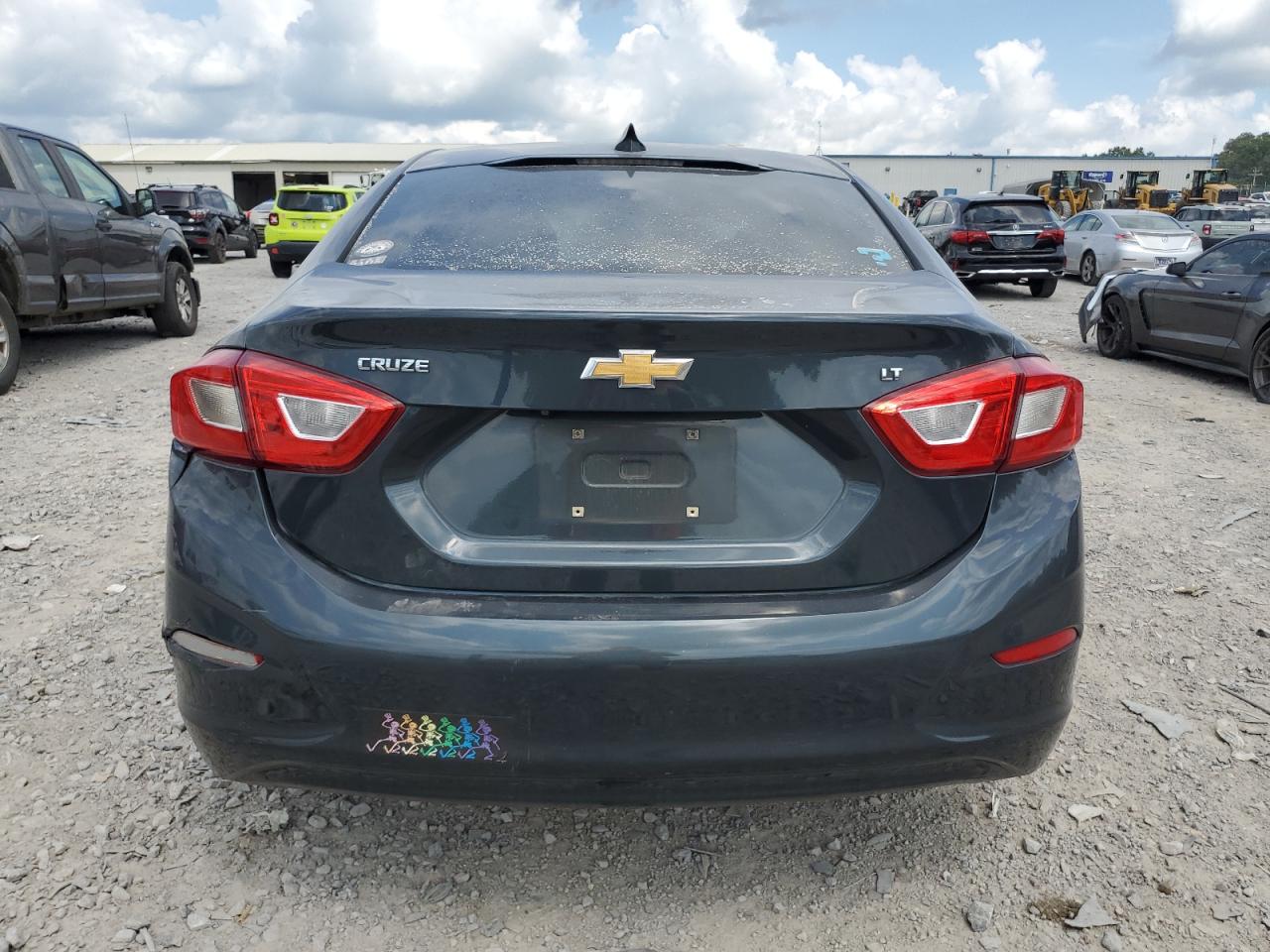 2018 Chevrolet Cruze Lt VIN: 1G1BE5SM5J7221134 Lot: 65026335