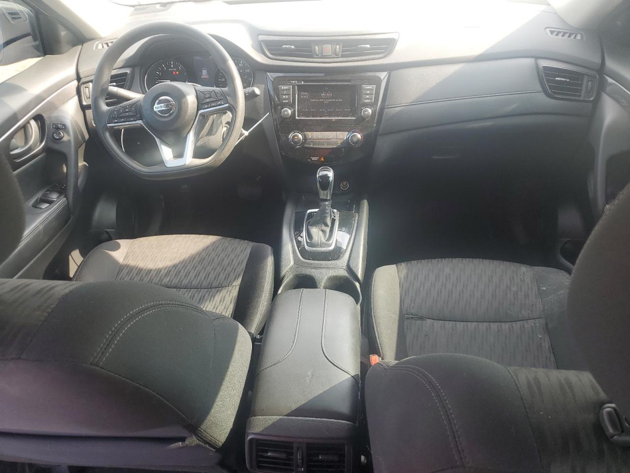 5N1AT2MV8KC843972 2019 Nissan Rogue S