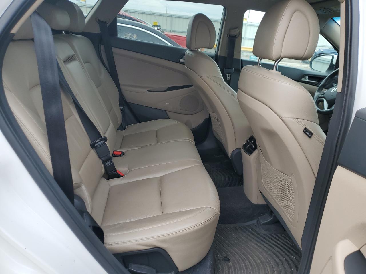 km8j3ca21ju825418 KM8J3CA21JU825418 2018 Hyundai Tucson Value