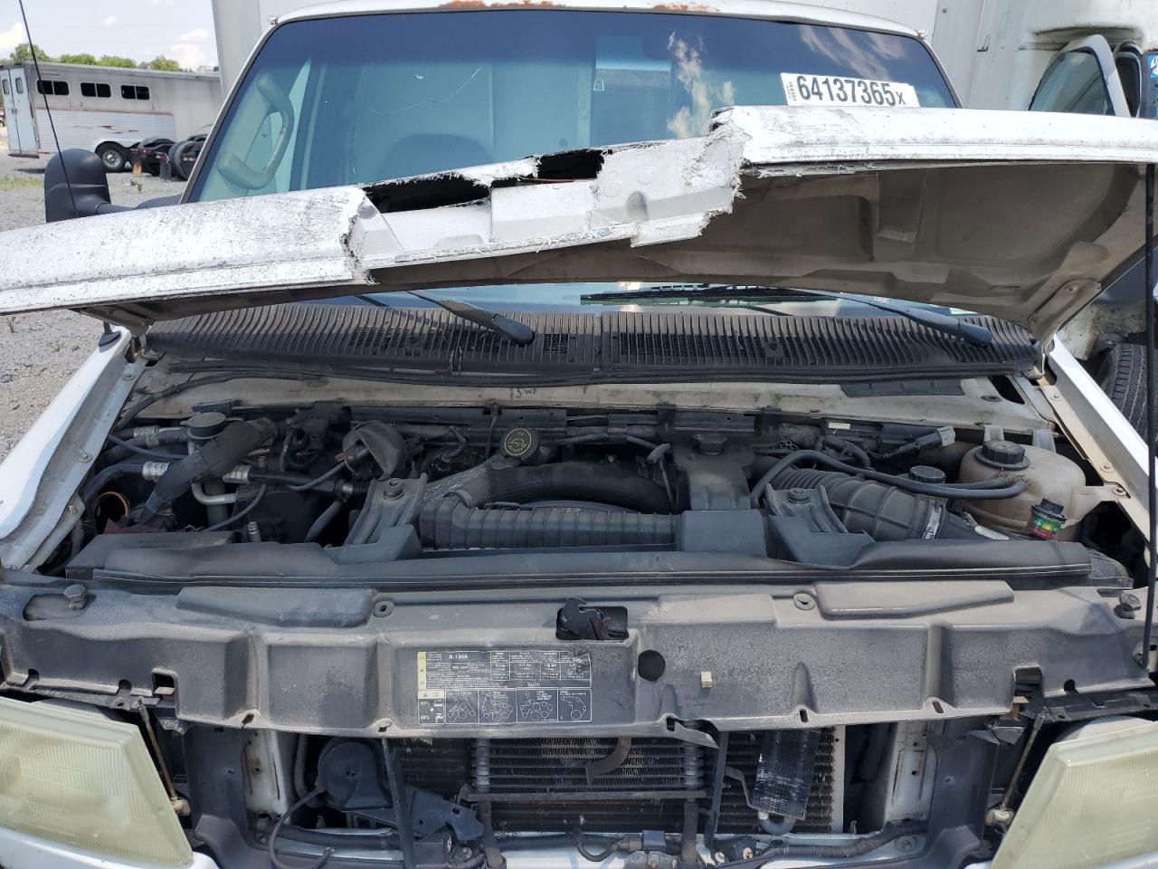 2007 Ford Econoline E450 Super Duty Cutaway Van VIN: 1FDXE45P87DA70471 Lot: 64137365