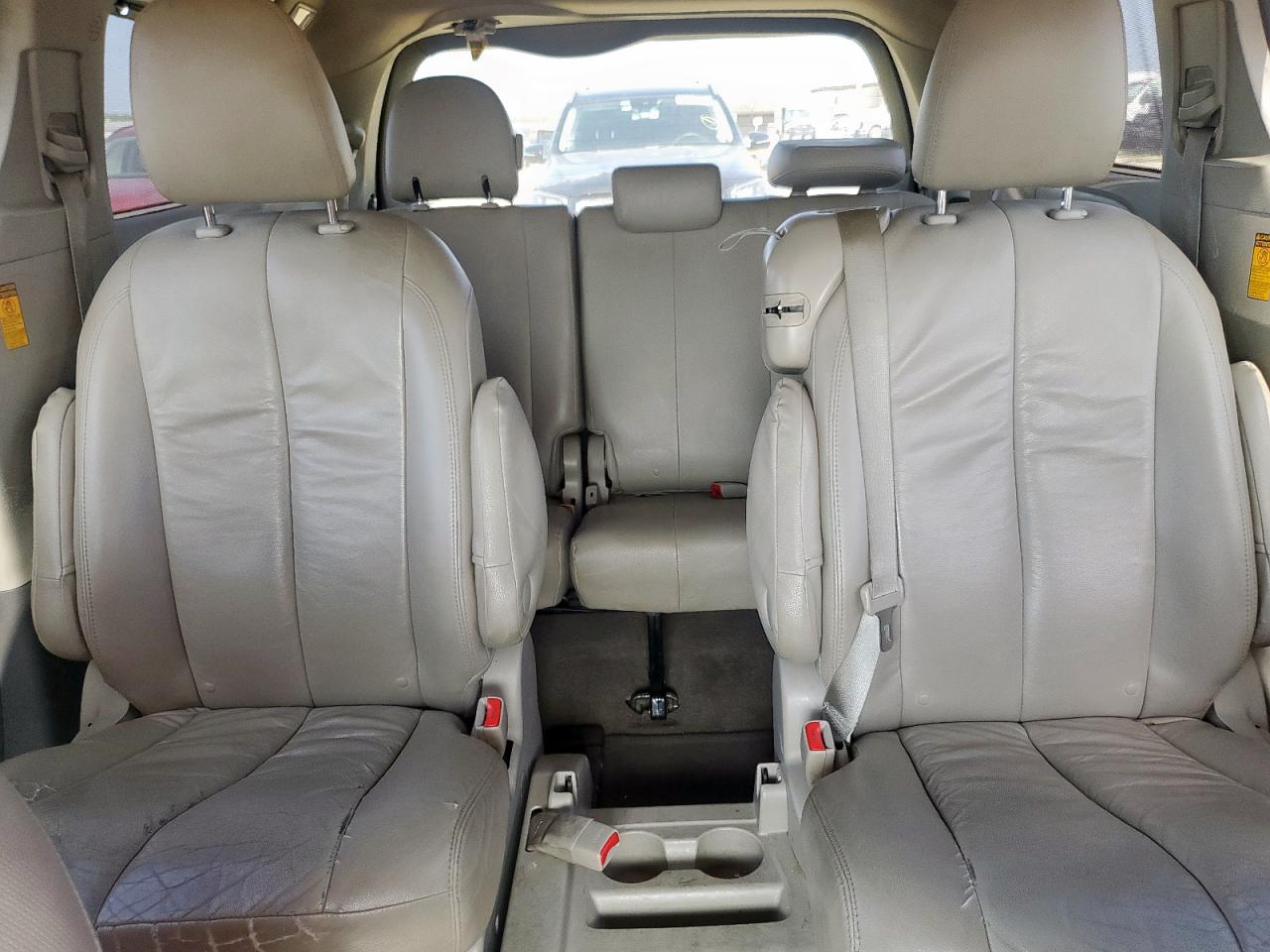2013 Toyota Sienna Le VIN: 5TDKK3DC4DS398017 Lot: 64443535