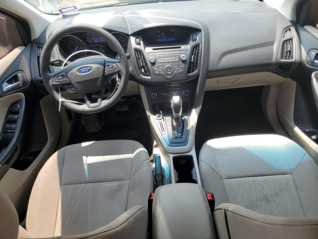 2015 Ford Focus Se VIN: 1FADP3F29FL240247 Lot: 63203135