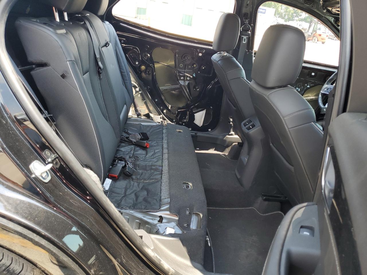 2021 Buick Envision Essence VIN: LRBFZPR46MD191743 Lot: 62697175
