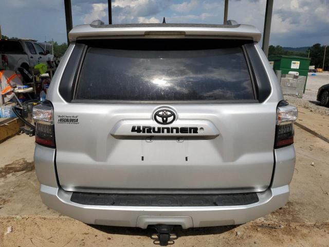  TOYOTA 4RUNNER 2017 Серебристый