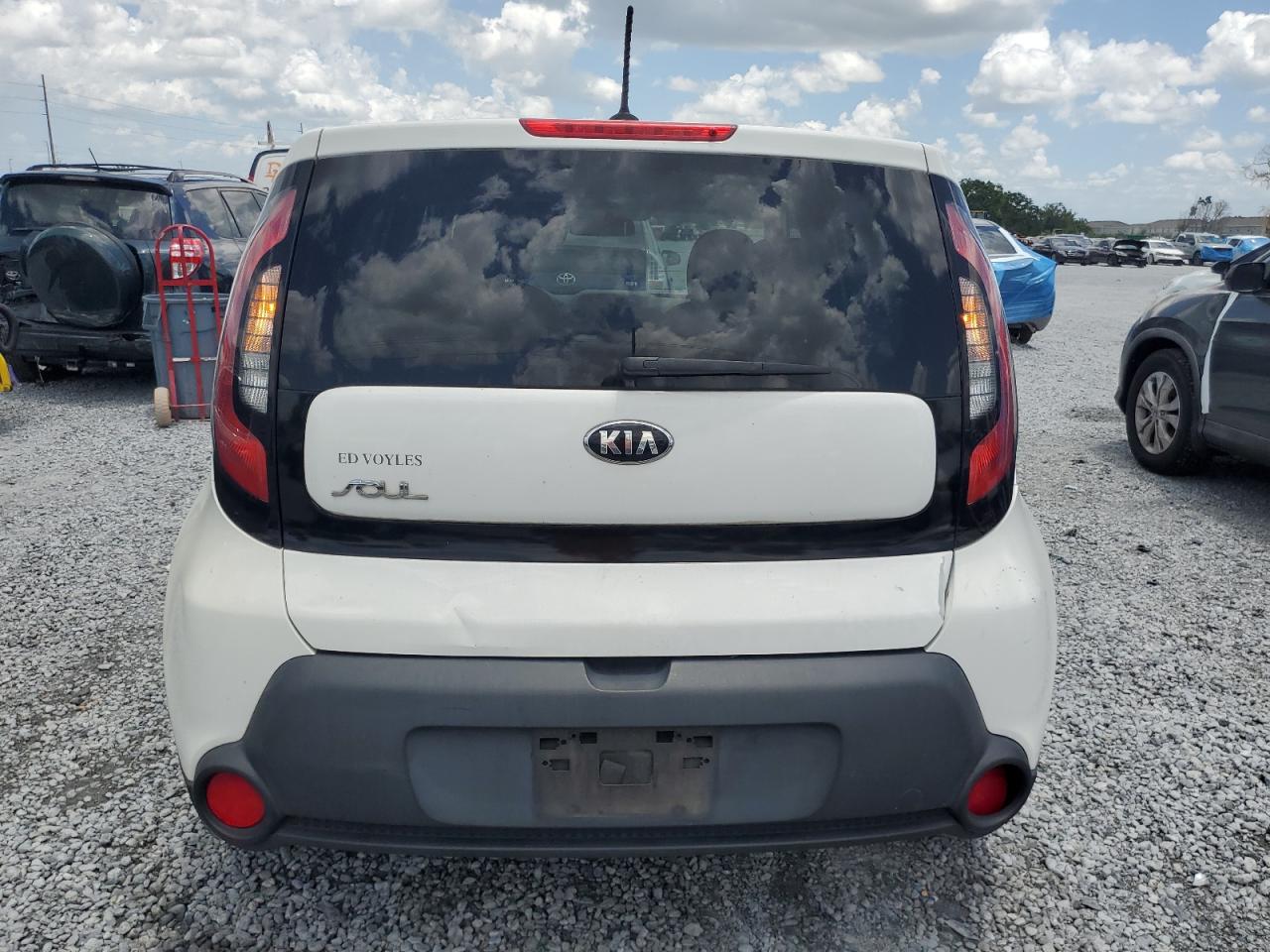 2015 Kia Soul VIN: KNDJN2A27F7112005 Lot: 62990375