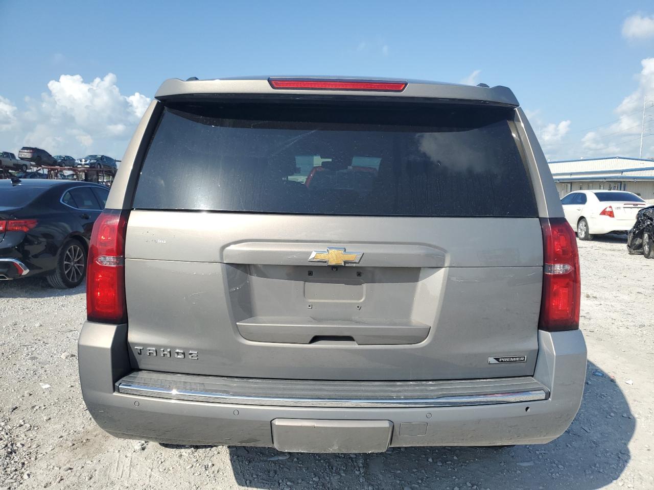 2017 Chevrolet Tahoe C1500 Premier VIN: 1GNSCCKC5HR134882 Lot: 63636195
