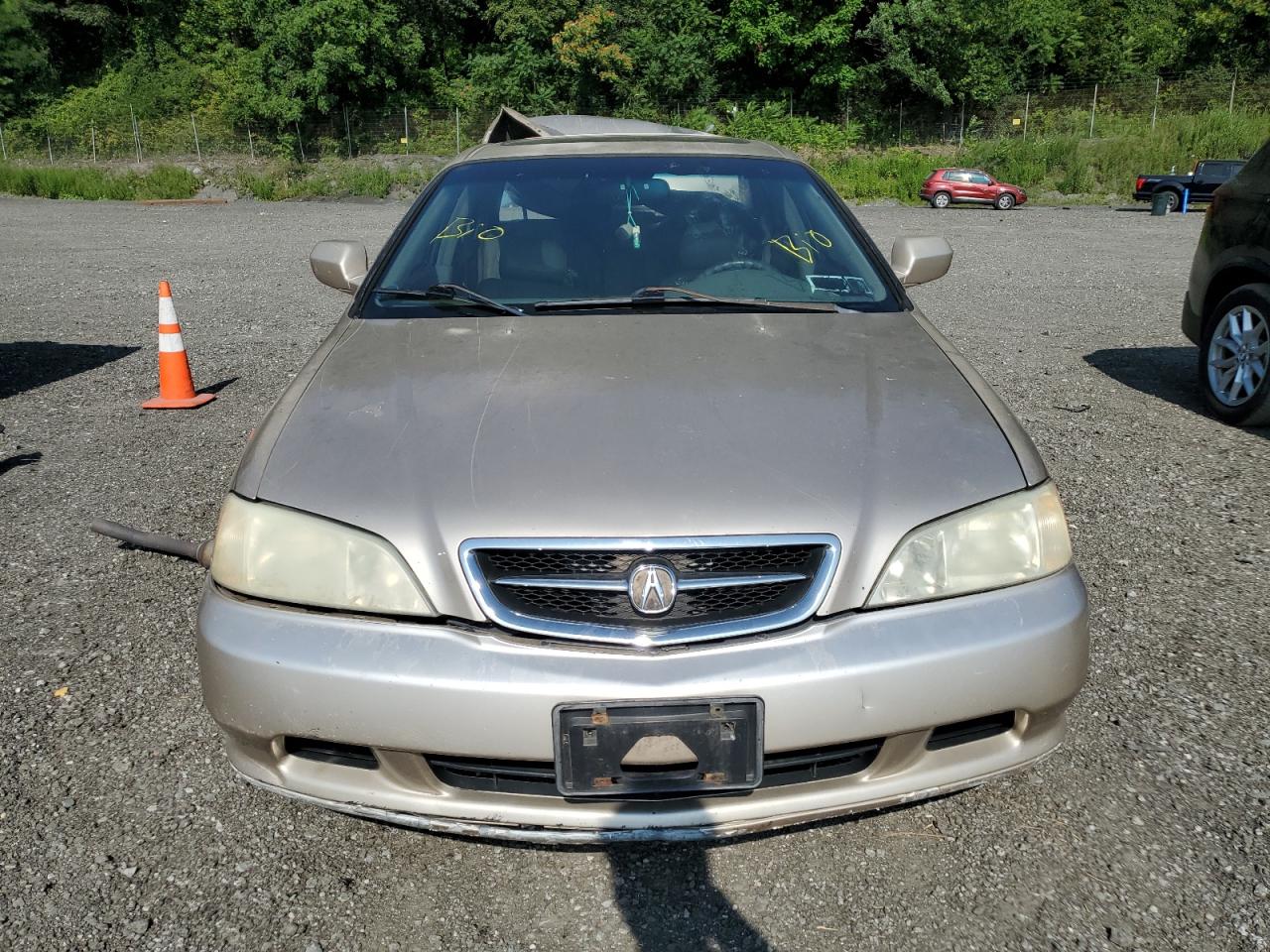 19uua5661ya015296 19UUA5661YA015296 2000 Acura 3.2Tl
