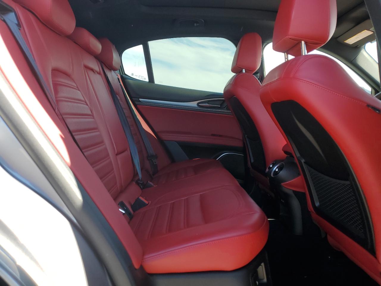 zaspakbn5k7c44681 ZASPAKBN5K7C44681 2019 Alfa Romeo Stelvio Ti
