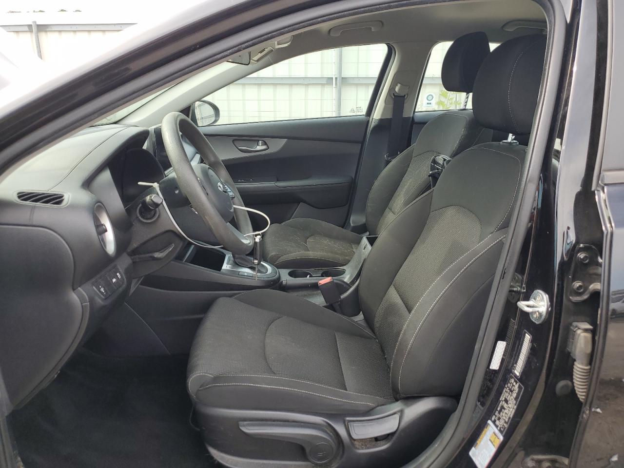 3KPF24AD2ME333150 2021 Kia Forte Fe