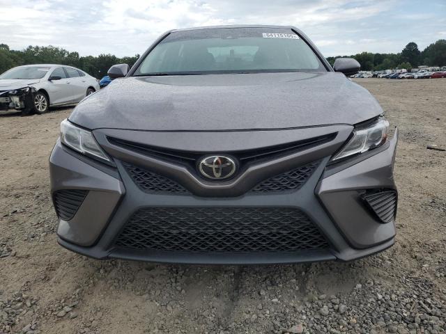  TOYOTA CAMRY 2018 Серый