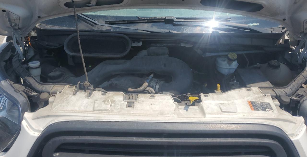 1ftye1cm1jkb03202 1FTYE1CM1JKB03202 2018 Ford Transit T-150