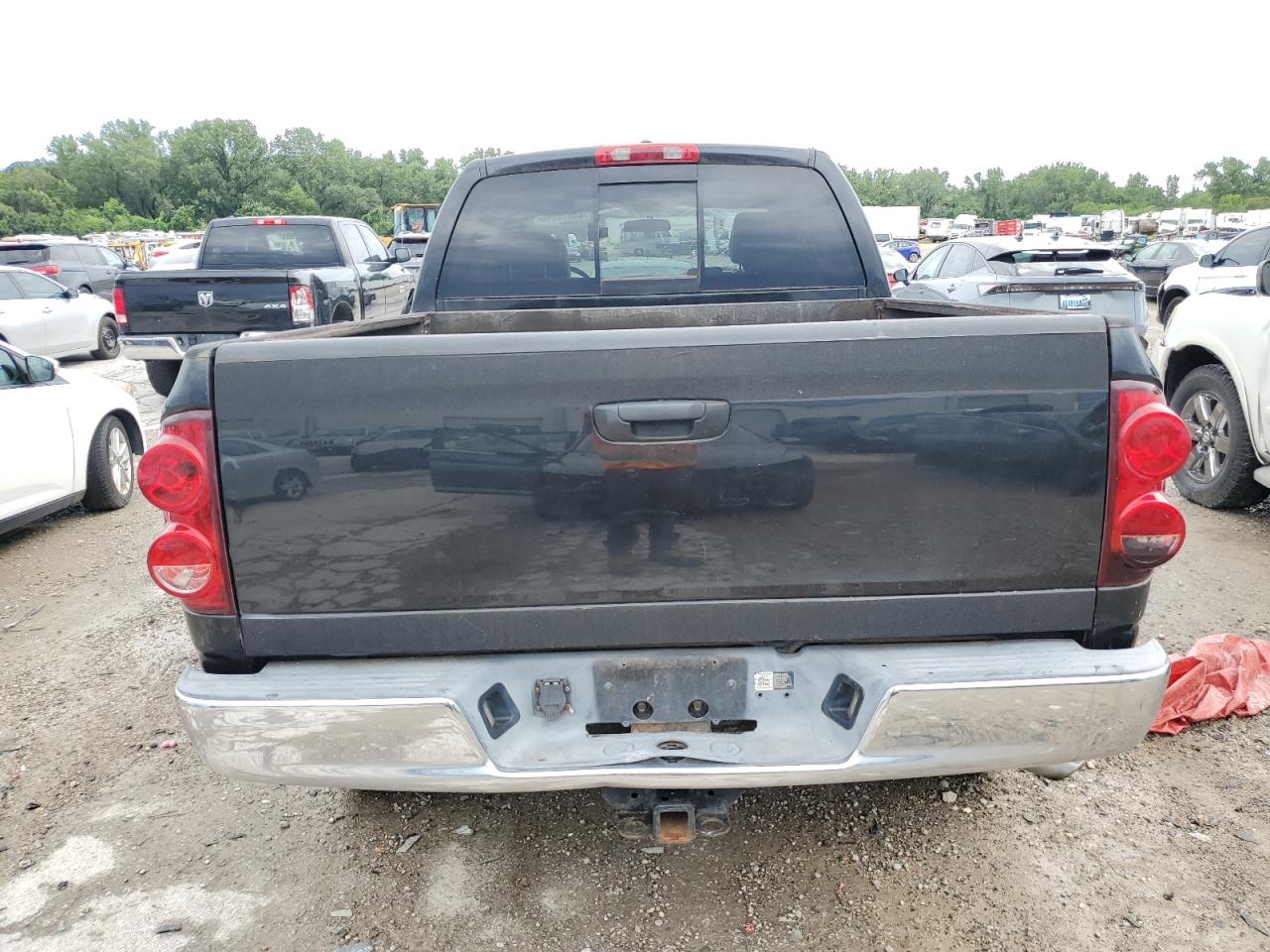 2007 Dodge Ram 1500 St VIN: 1D7HU18PX7S214299 Lot: 65870295