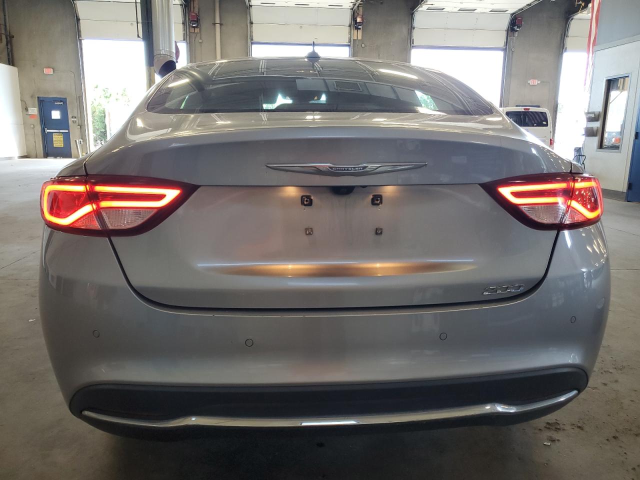 2015 Chrysler 200 Limited VIN: 1C3CCCAB2FN751560 Lot: 65468675