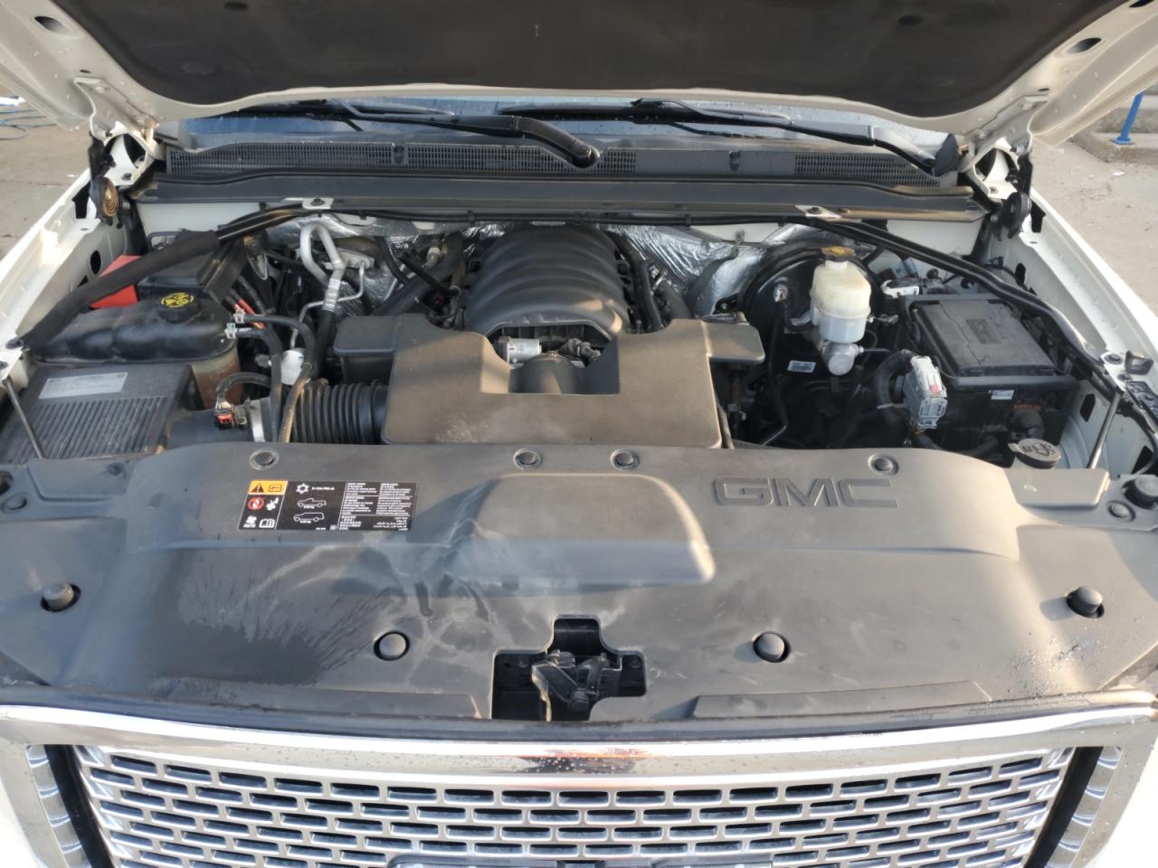 2015 GMC Yukon Denali VIN: 1GKS2CKJ4FR302636 Lot: 66890865