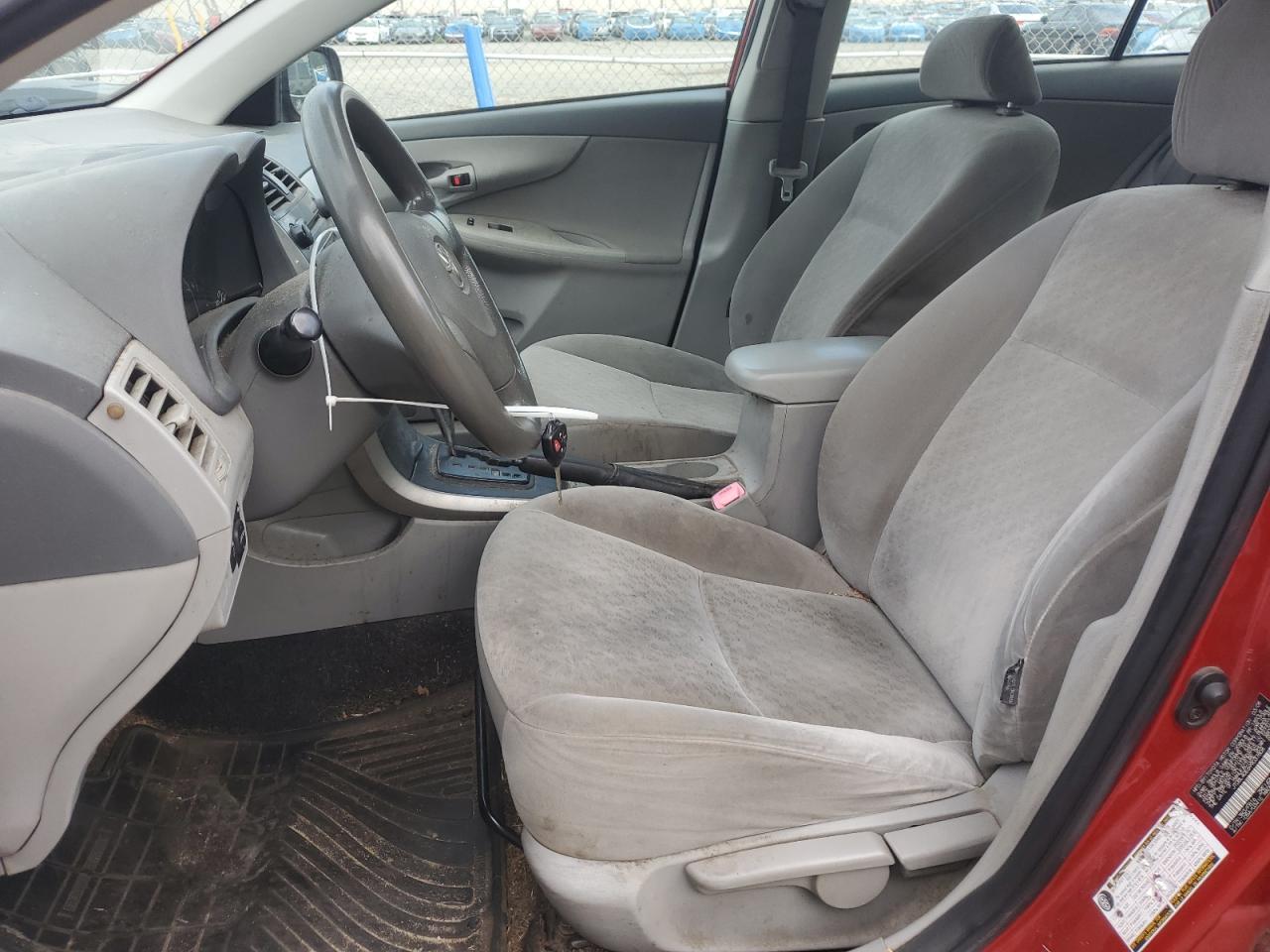 2009 Toyota Corolla Base VIN: JTDBL40E699037808 Lot: 64966015