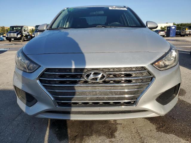  HYUNDAI ACCENT 2019 Srebrny