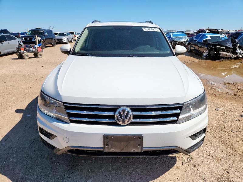  VOLKSWAGEN TIGUAN 2018 Белы