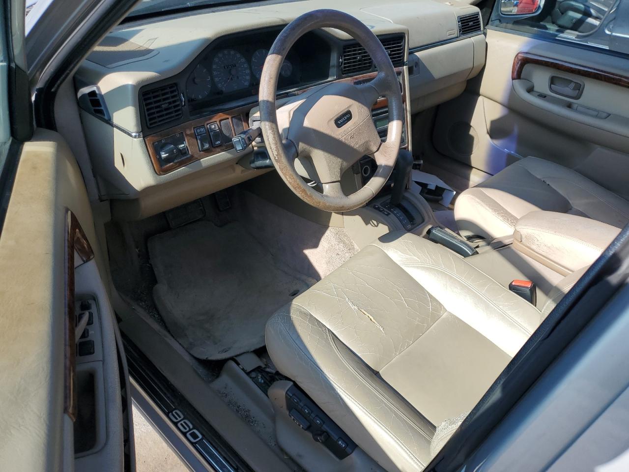 1996 Volvo 960 VIN: YV1KS9603T1079235 Lot: 65346985