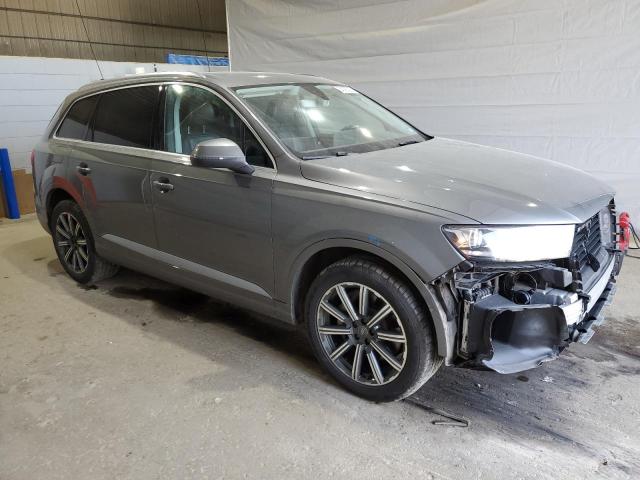 Паркетники AUDI Q7 2017 Серый