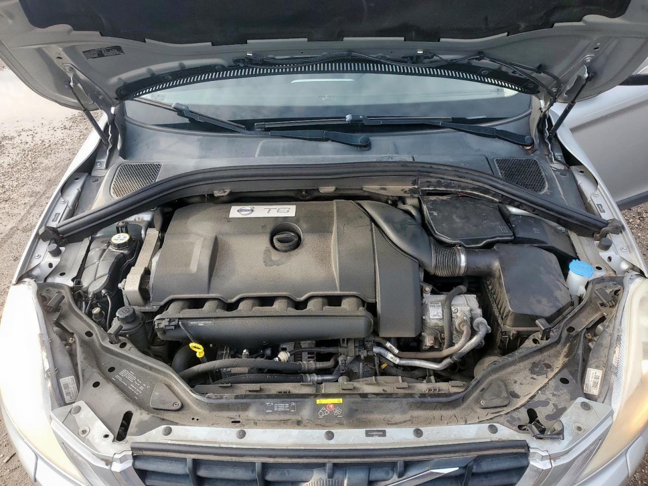 2011 Volvo Xc60 T6 VIN: YV4902DZ9B2225551 Lot: 64251605