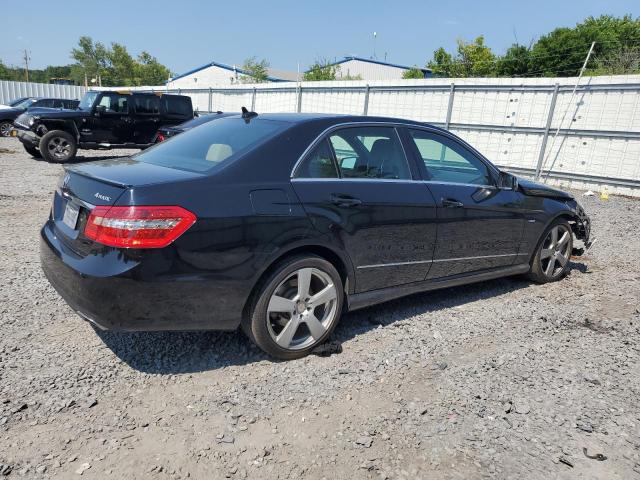  MERCEDES-BENZ E-CLASS 2012 Czarny