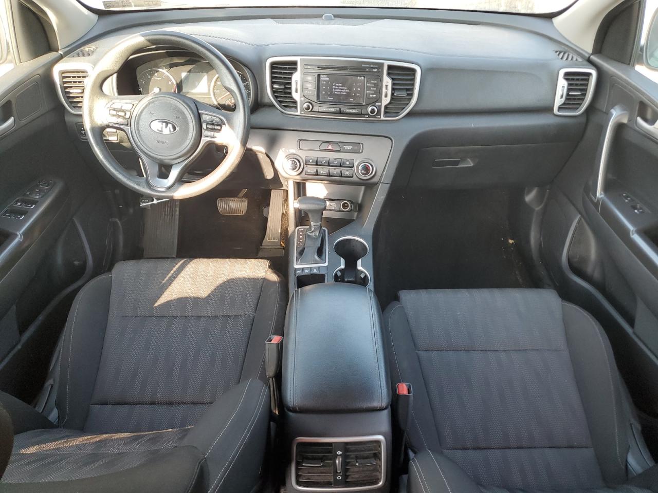kndpmcac1h7111060 KNDPMCAC1H7111060 2017 Kia Sportage Lx