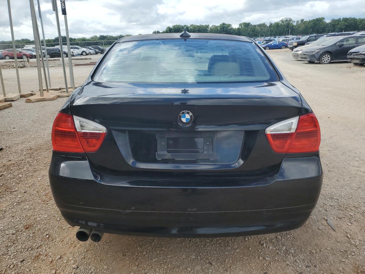 wbava33548kx83946 WBAVA33548KX83946 2008 BMW 328 I