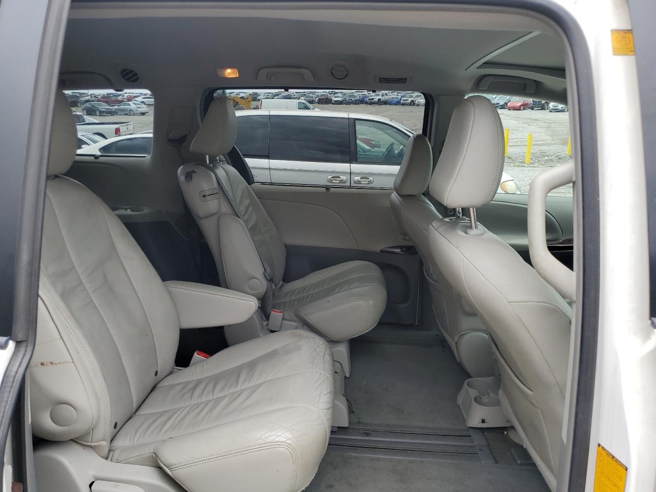 2011 Toyota Sienna Xle VIN: 5TDYK3DC3BS097617 Lot: 64743805