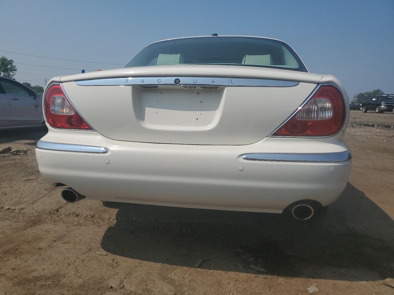 2007 Jaguar Vandenplas VIN: SAJWA82B37SH14440 Lot: 64762375