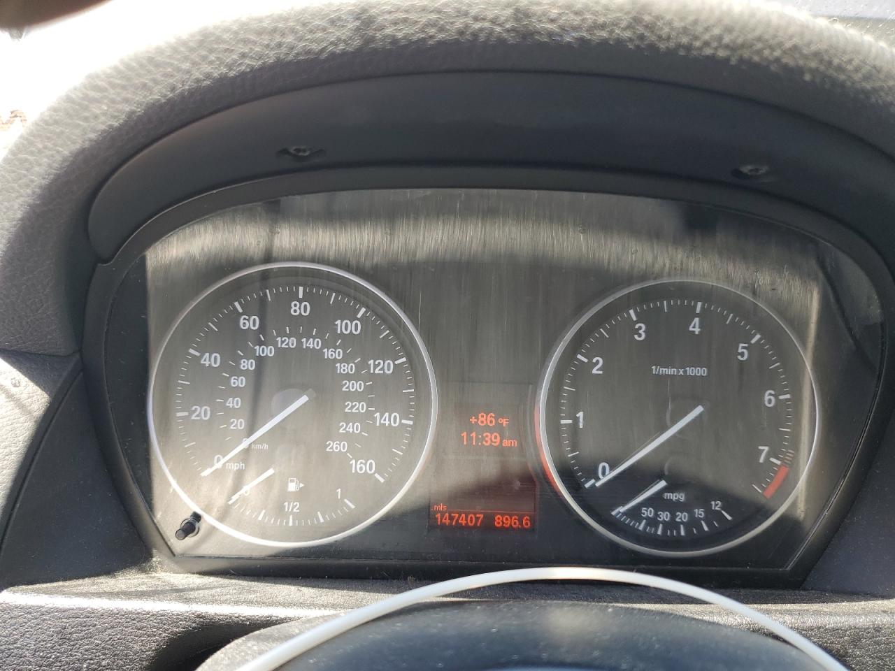 2015 BMW X1 Sdrive28I VIN: WBAVM1C59FV498523 Lot: 64564395