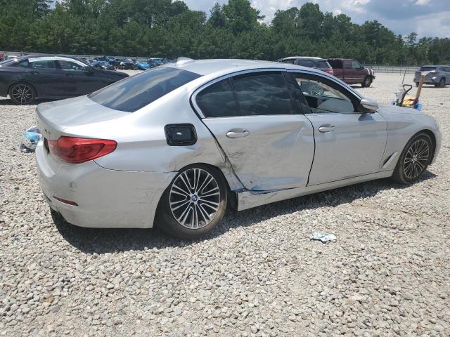  BMW 5 SERIES 2019 Серебристый