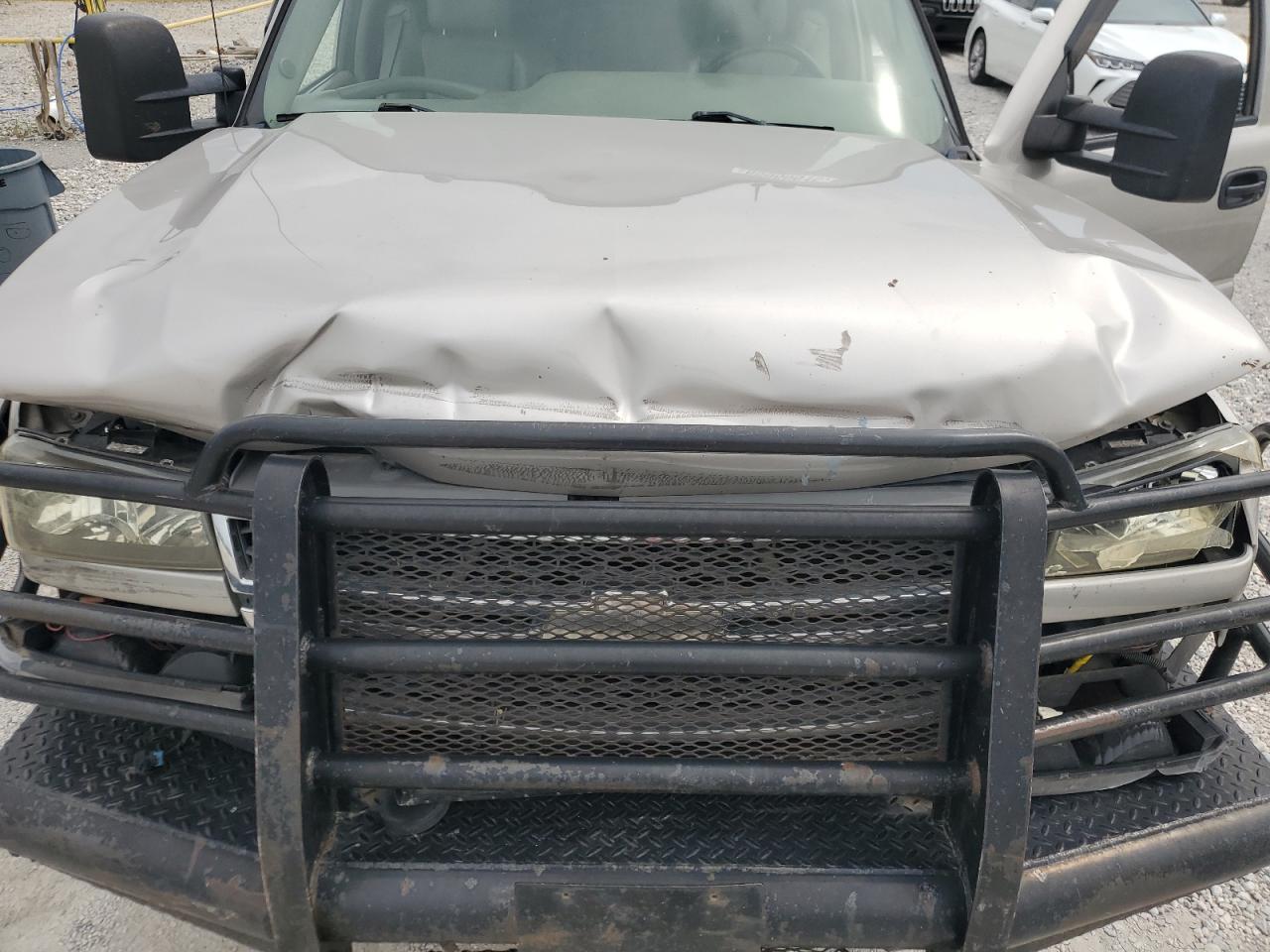 2005 Chevrolet Silverado K2500 Heavy Duty VIN: 1GCHK23285F961584 Lot: 65060015