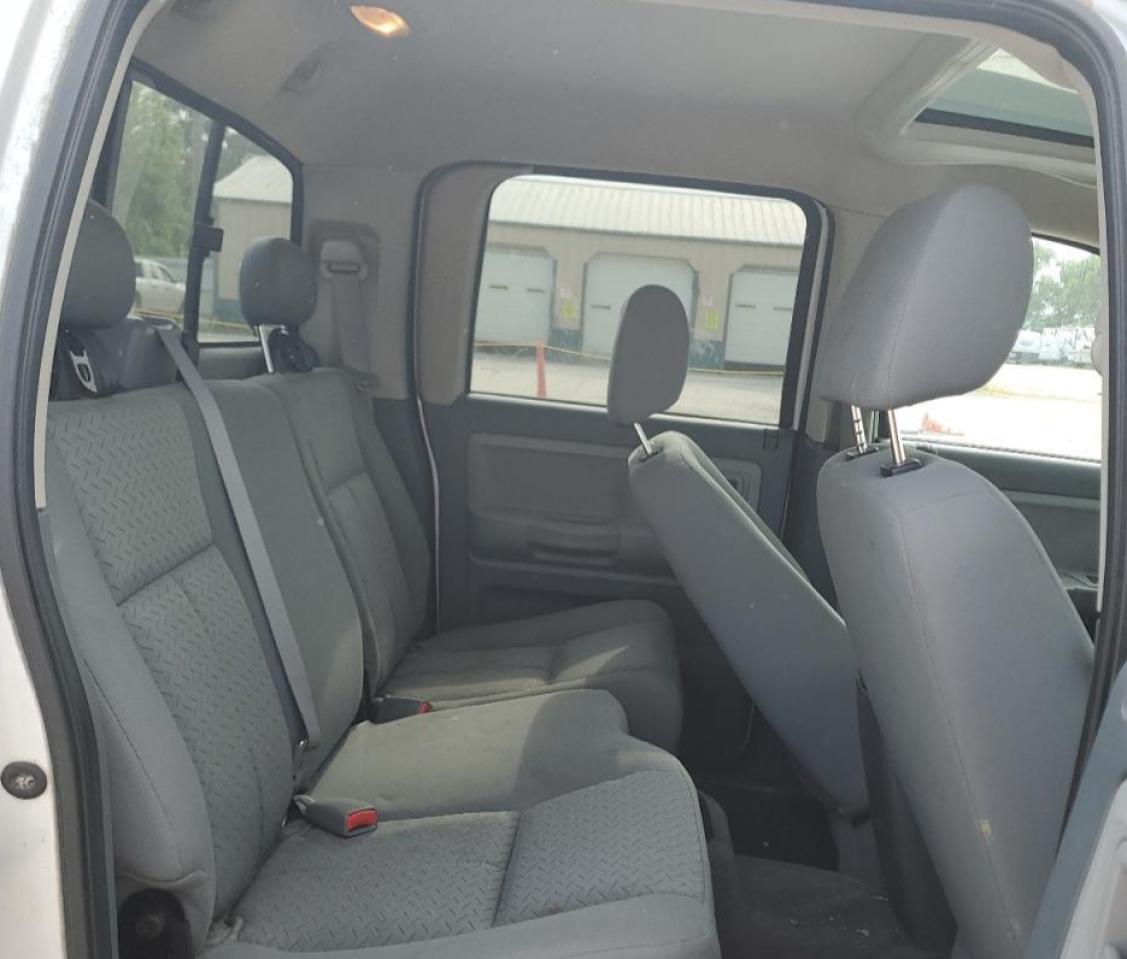 2007 Dodge Dakota Quad VIN: 1D7HW28K27S270841 Lot: 64657325