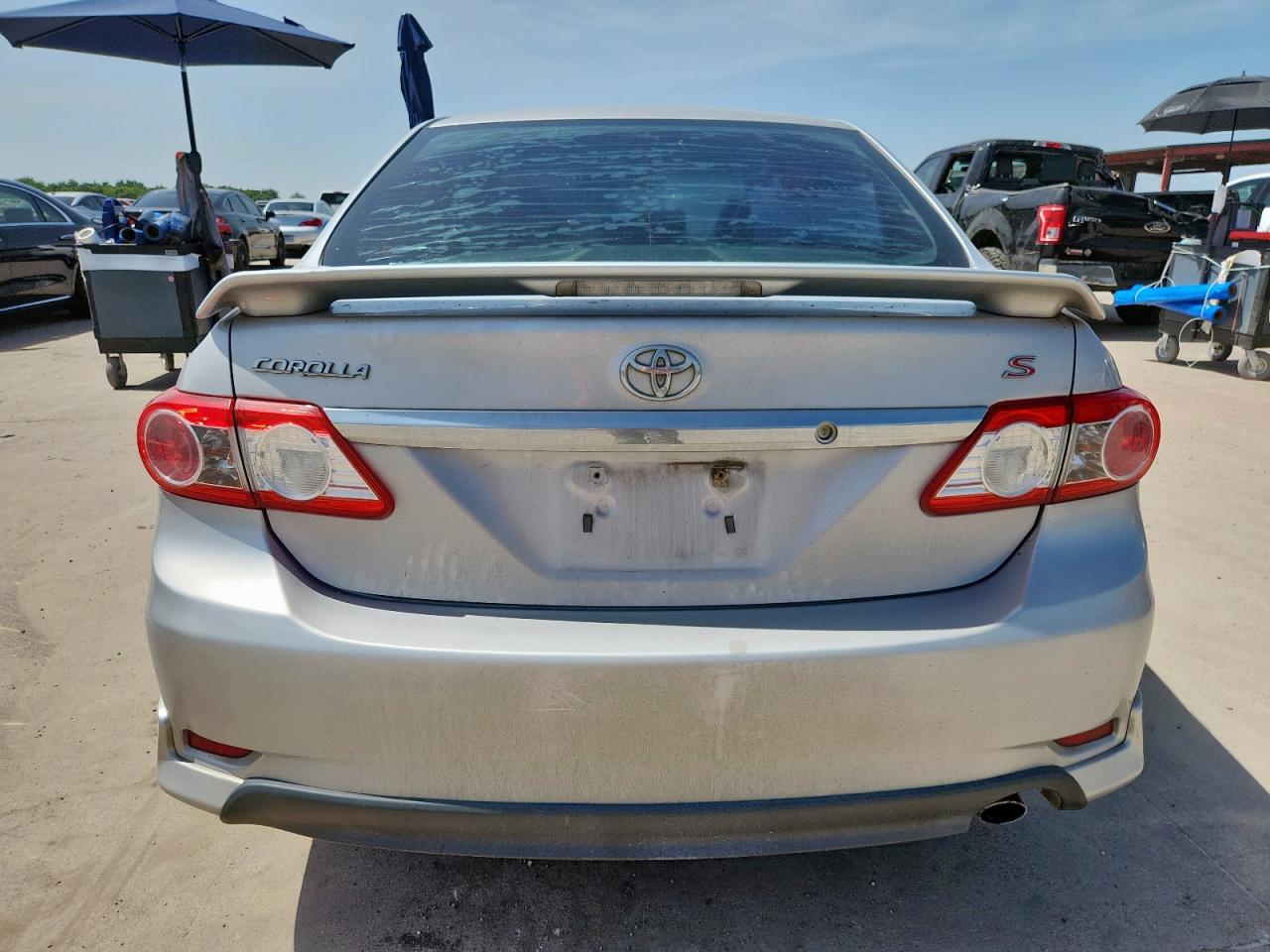 2011 Toyota Corolla Base VIN: 2T1BU4EE7BC696065 Lot: 65565585